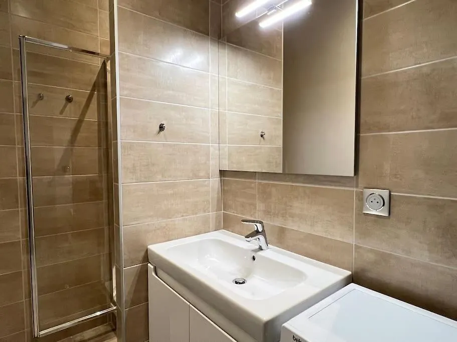 Apartment Joli T3 Renove Ds Une Villa 1900 Cauterets France